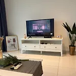 Mosaic Residence Mid Valley South Key By R9 Homestay